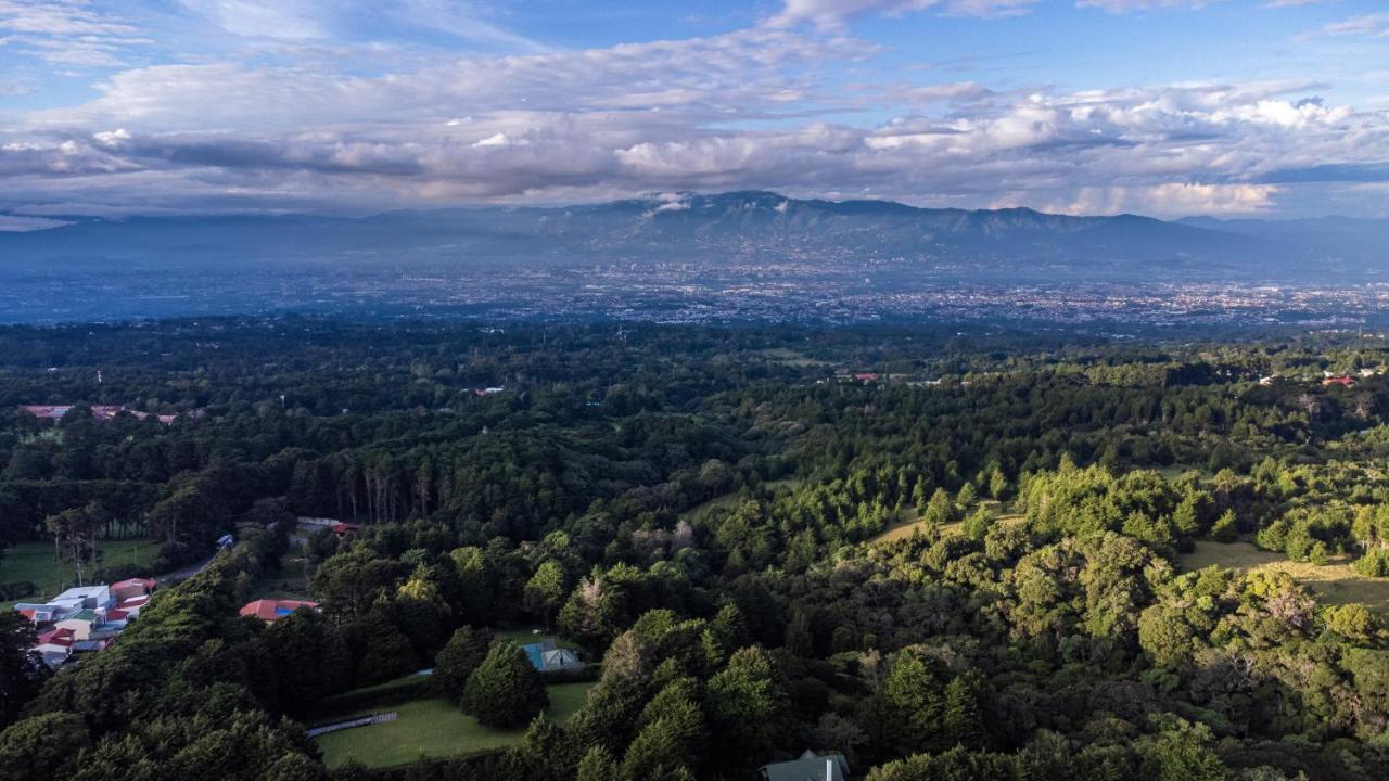 ホテル Vistas Del Conde エレディア エクステリア 写真